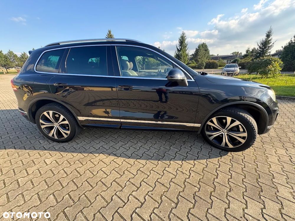 Volkswagen Touareg 3.0 V6 TDI BMT Perfectline R-Style - 4