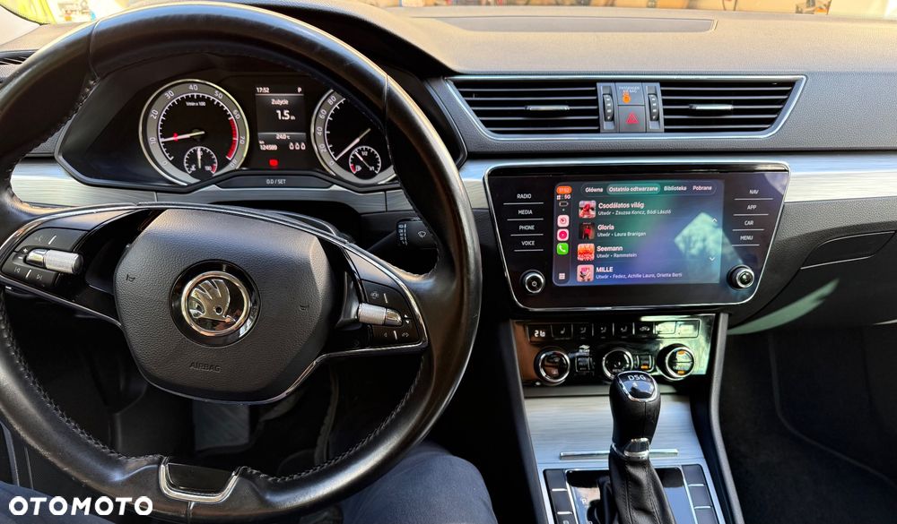 Skoda Superb 2.0 TSI Ambition DSG - 5