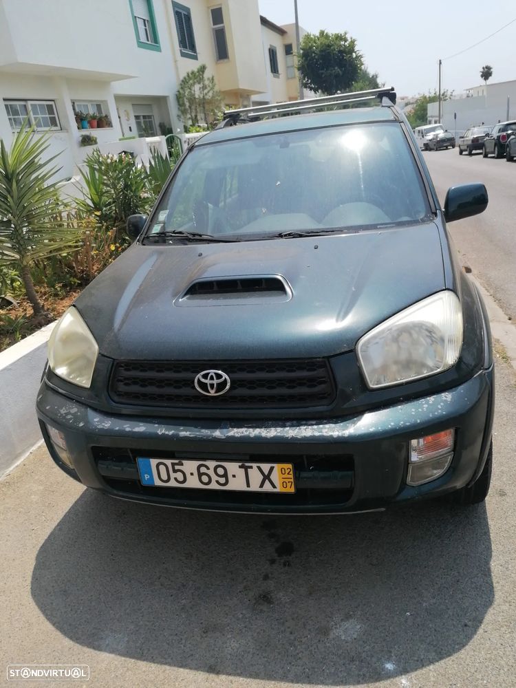 Toyota RAV4 2.0 D-4D Base - 1