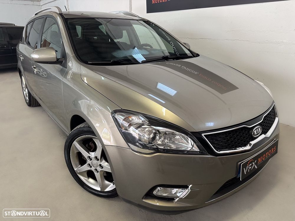 Kia Ceed SW 1.6 CRDi EX ISG - 28