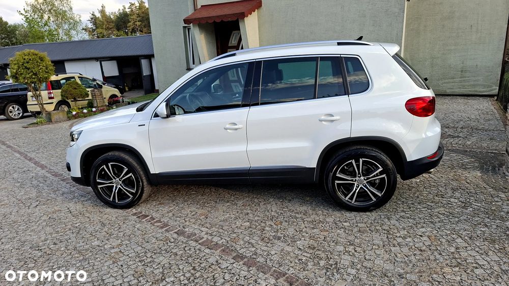 Volkswagen Tiguan 2.0 TDI SCR 4MOTION BlueMotion Technology DSG Lounge Sport & Style - 5