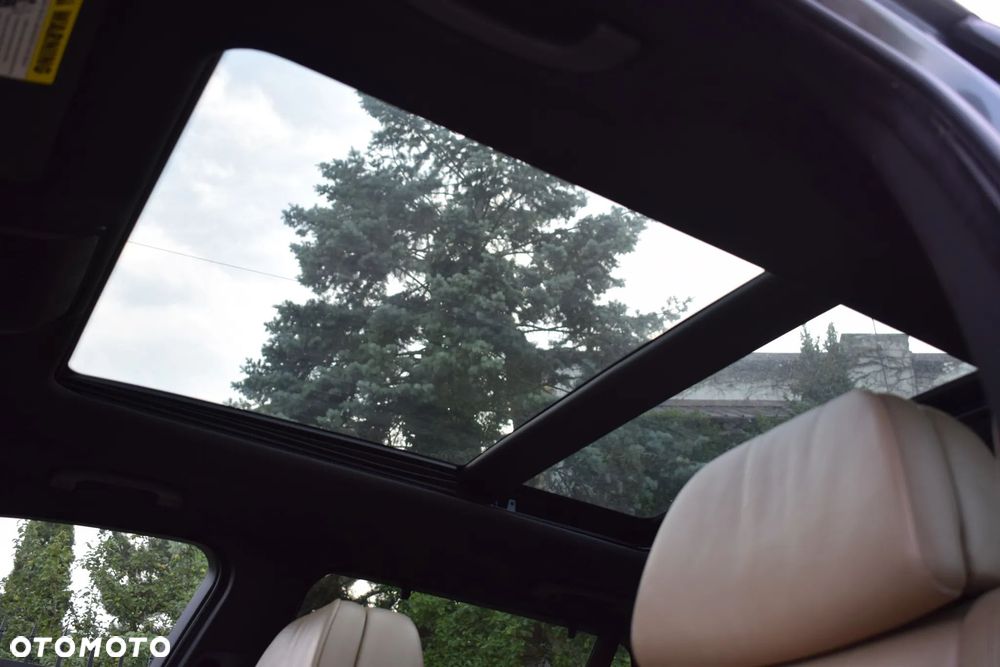 BMW X5 4.8i xDrive - 17