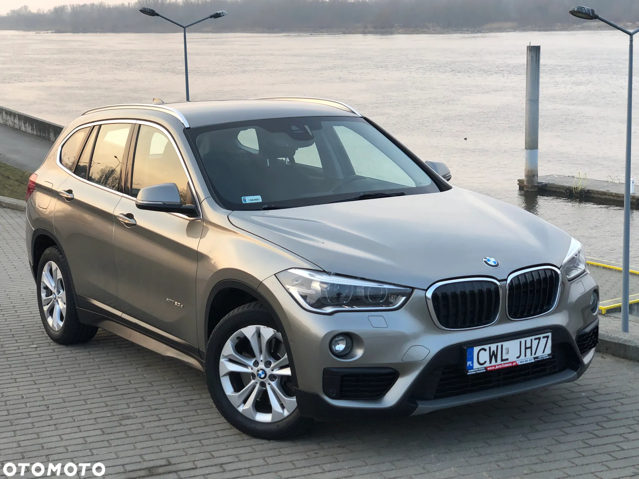BMW X1 - 17
