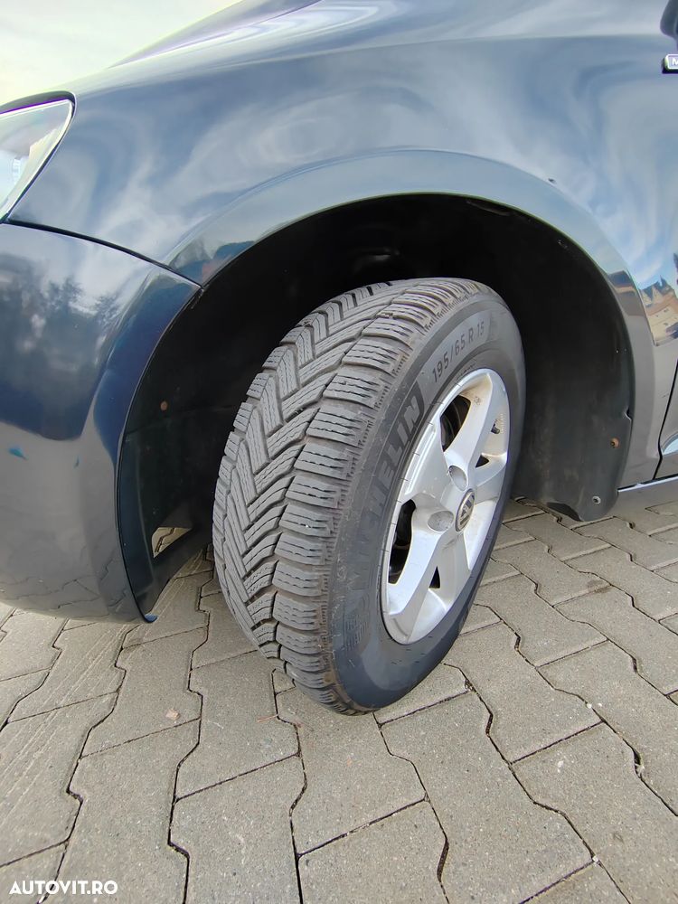 Volkswagen Golf Plus - 11