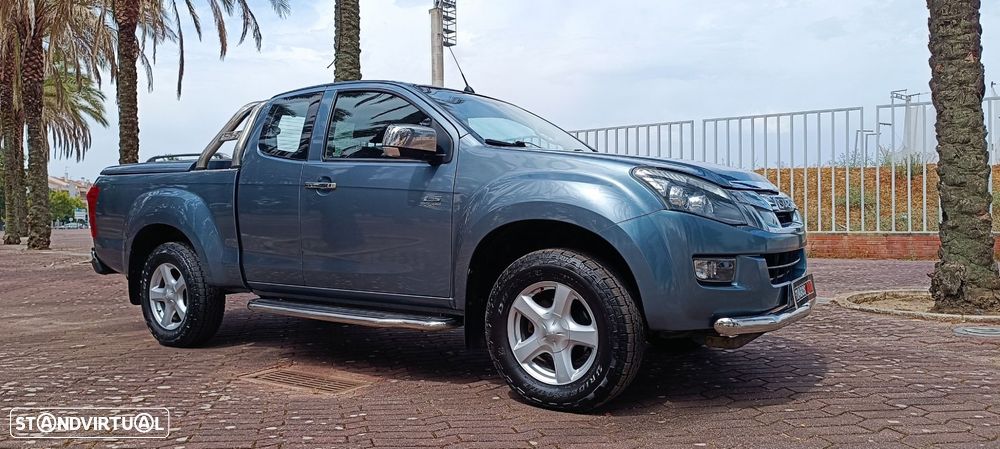 Isuzu D-Max - 7