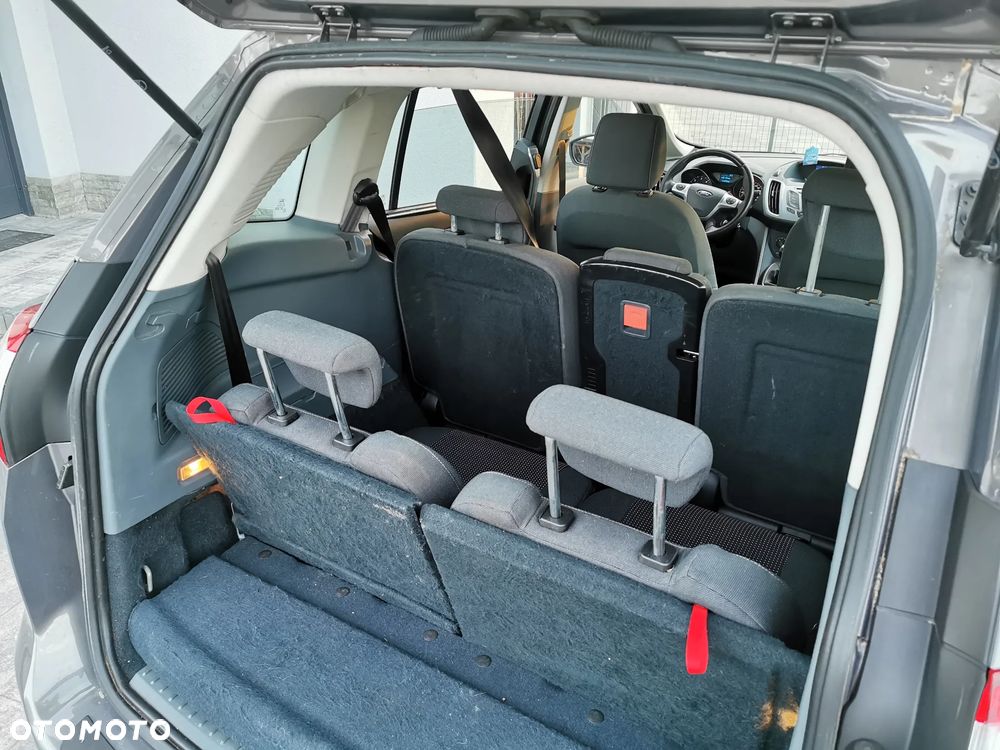 Ford Grand C-MAX - 20