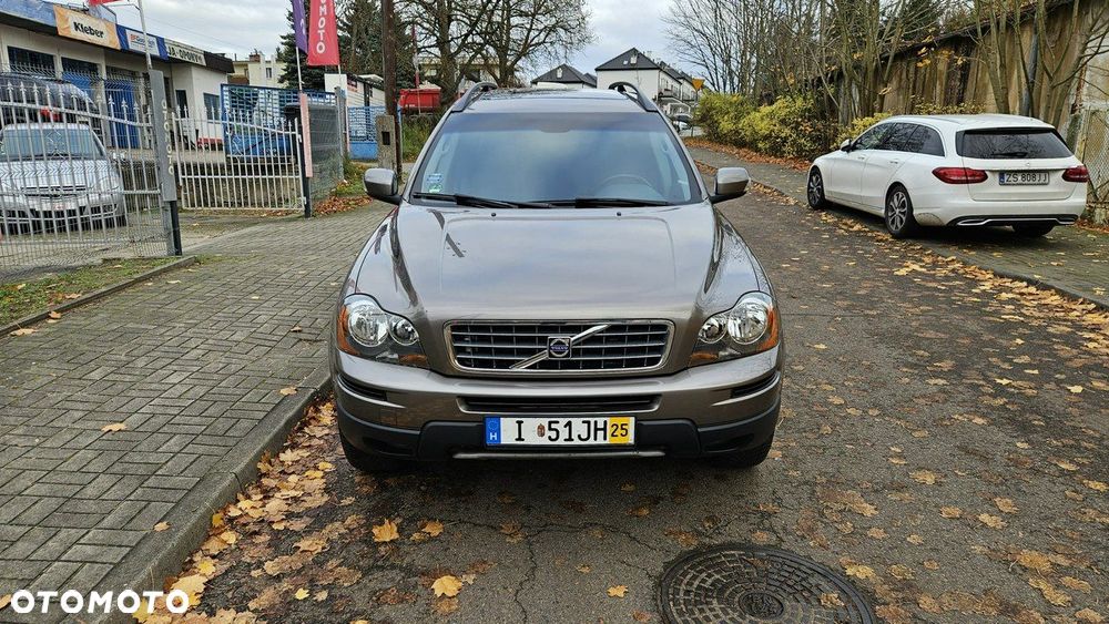 Volvo XC 90 D5 Momentum - 4