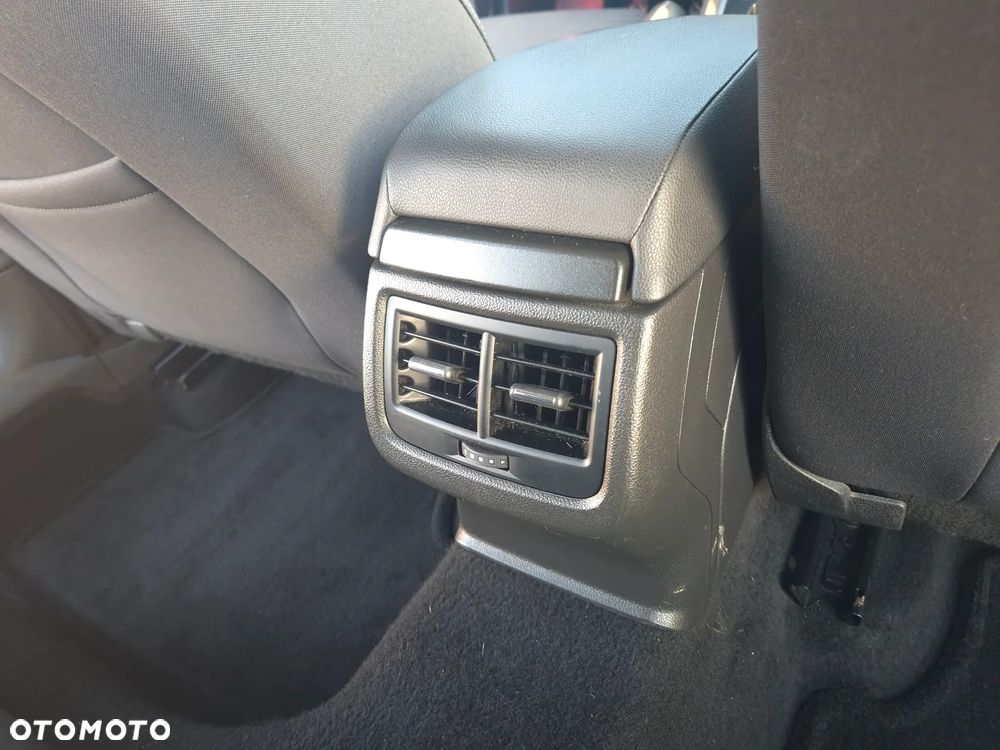 Seat Leon 2.0 TDI DPF Start&Stop XCELLENCE - 19