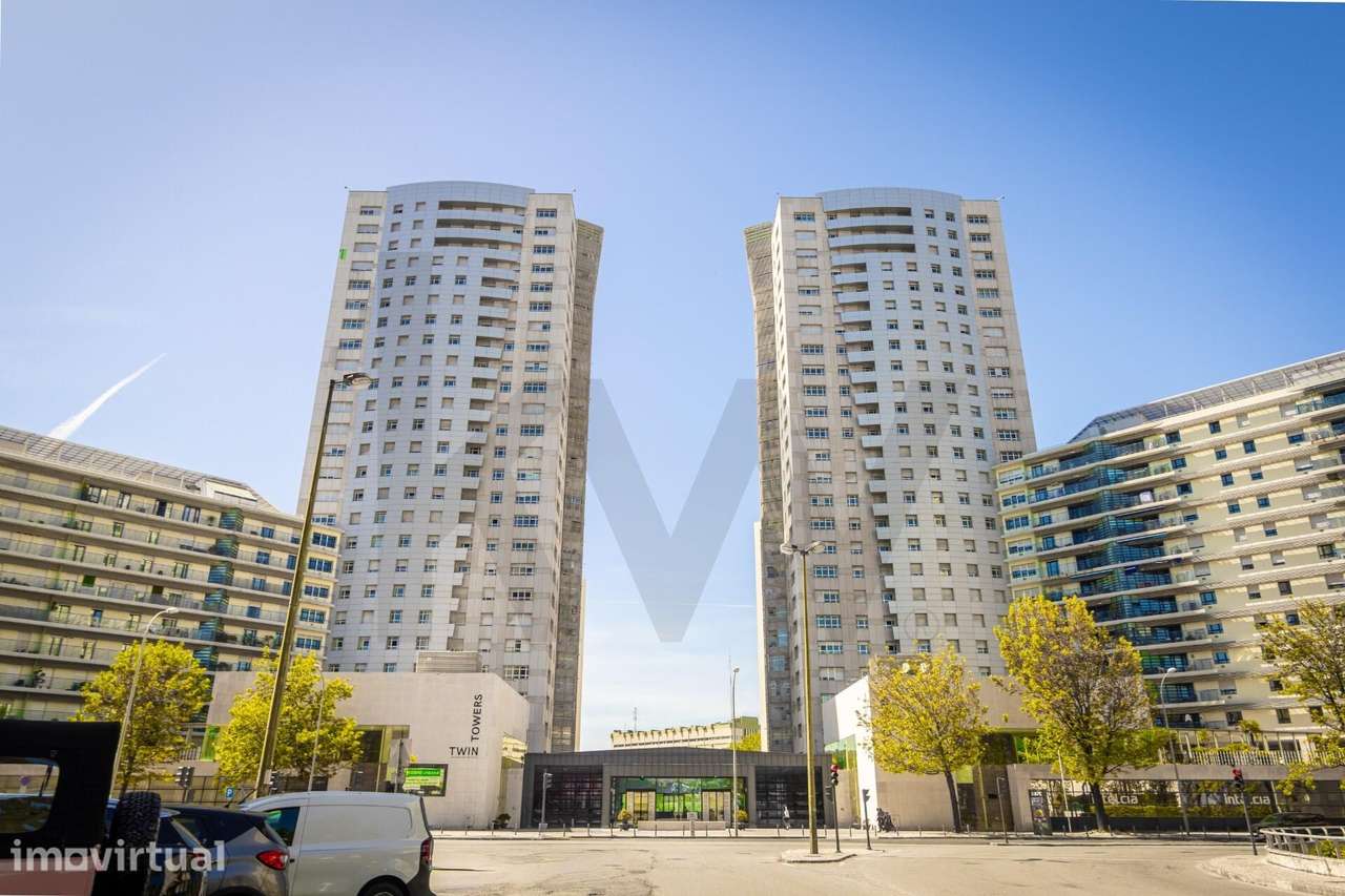 Apartamento T4, Exclusivo nas Twin Towers| em Campolide Lisboa – Próxi - Grande imagem: 2/37