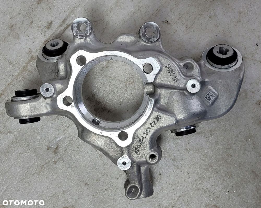 ZWROTNICA PIASTA TYŁ PRAWA MERCEDES C-KLASA V W206 - 8