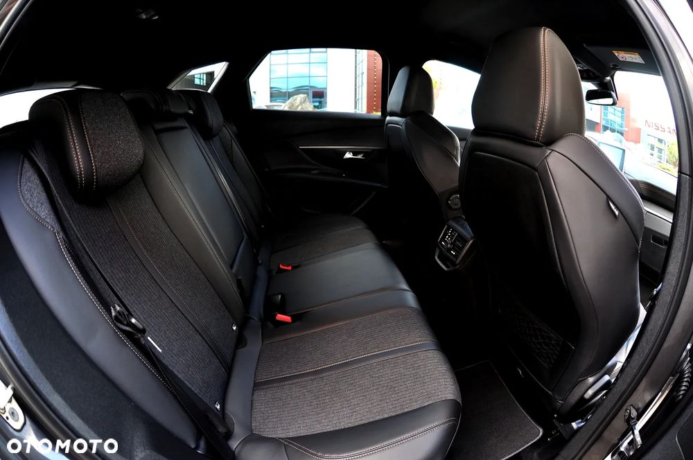 Peugeot 3008 1.5 BlueHDi GT S&S - 24