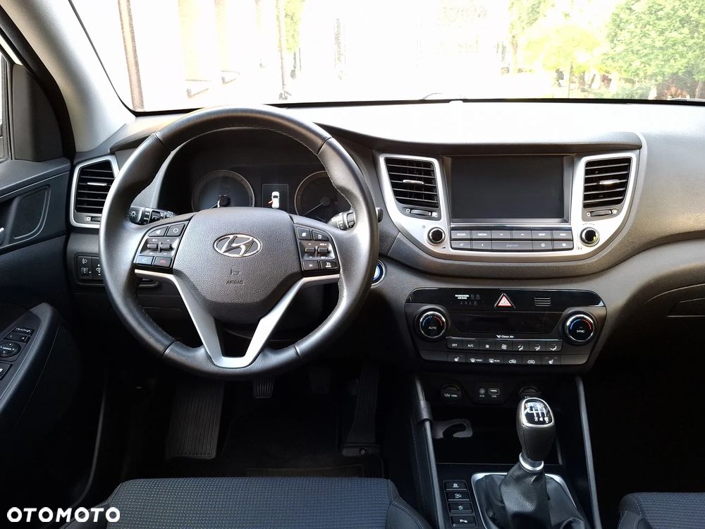 Hyundai Tucson blue 1.7 CRDi 2WD Advantage - 7