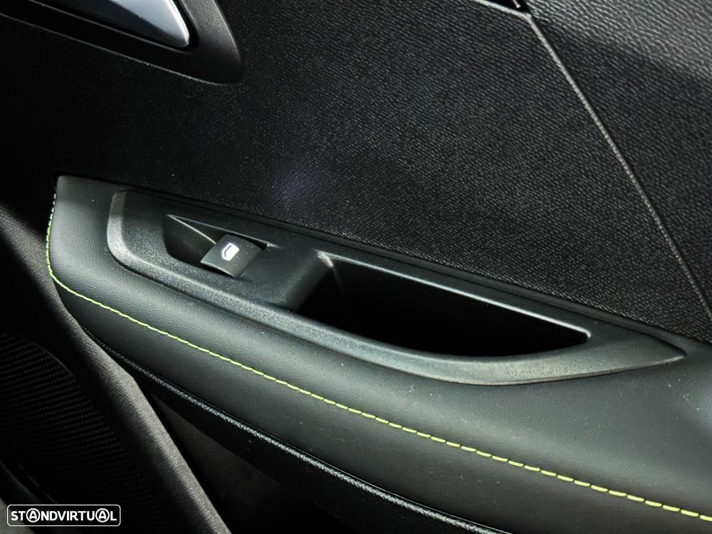 Peugeot e-208 50 kWh GT Pack - 26