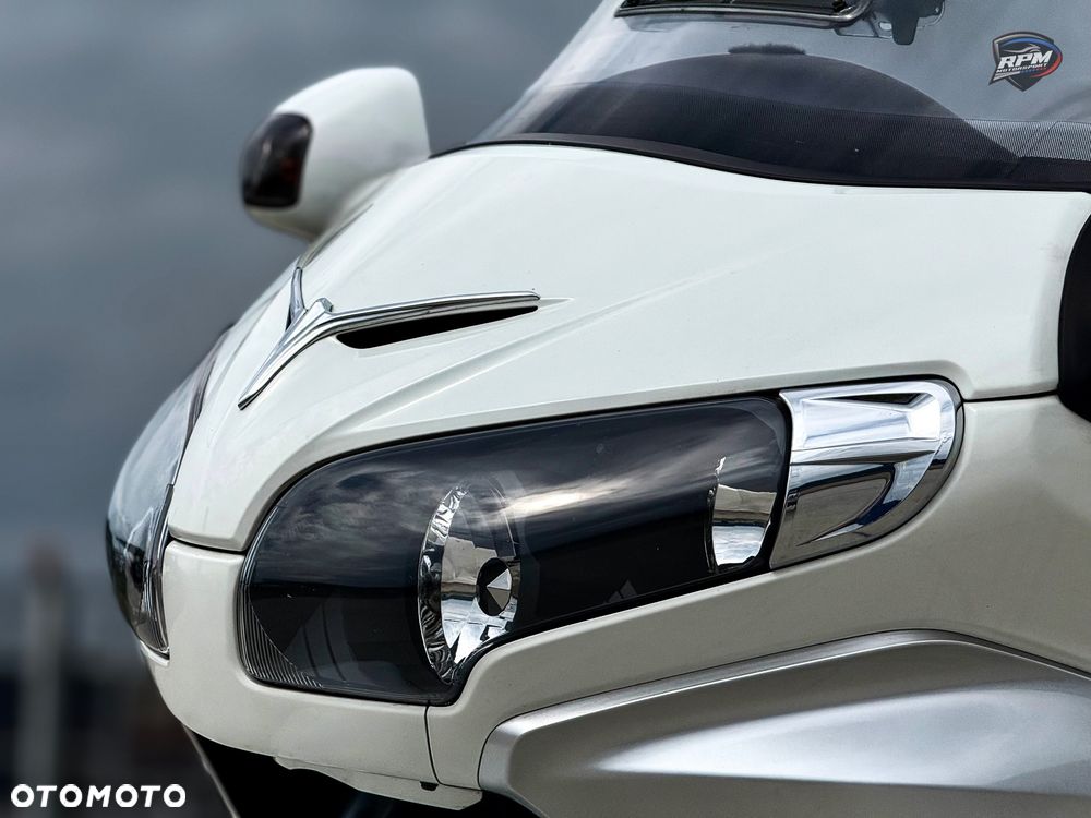 Honda GL - 13