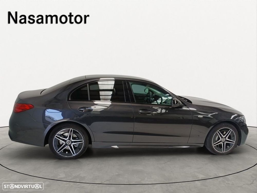 Mercedes-Benz C 300 — fotografia 5
