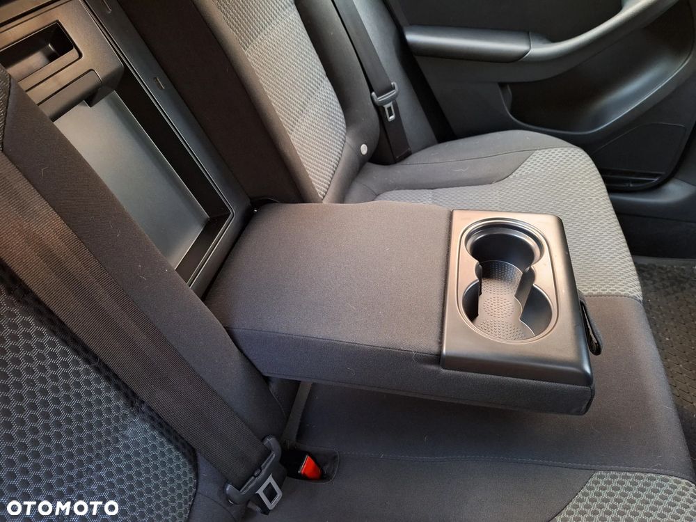 Volkswagen Jetta 1.4 TSI Comfortline - 17
