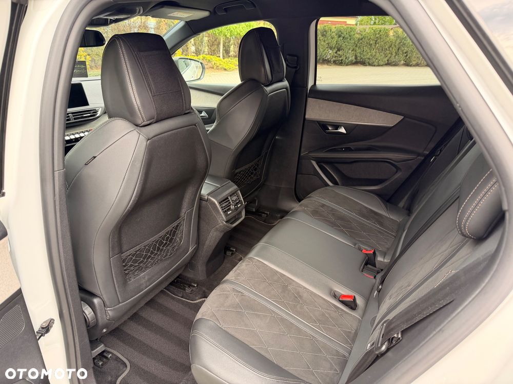 Peugeot 3008 BlueHDi 180 Stop & Start EAT8 GT - 13