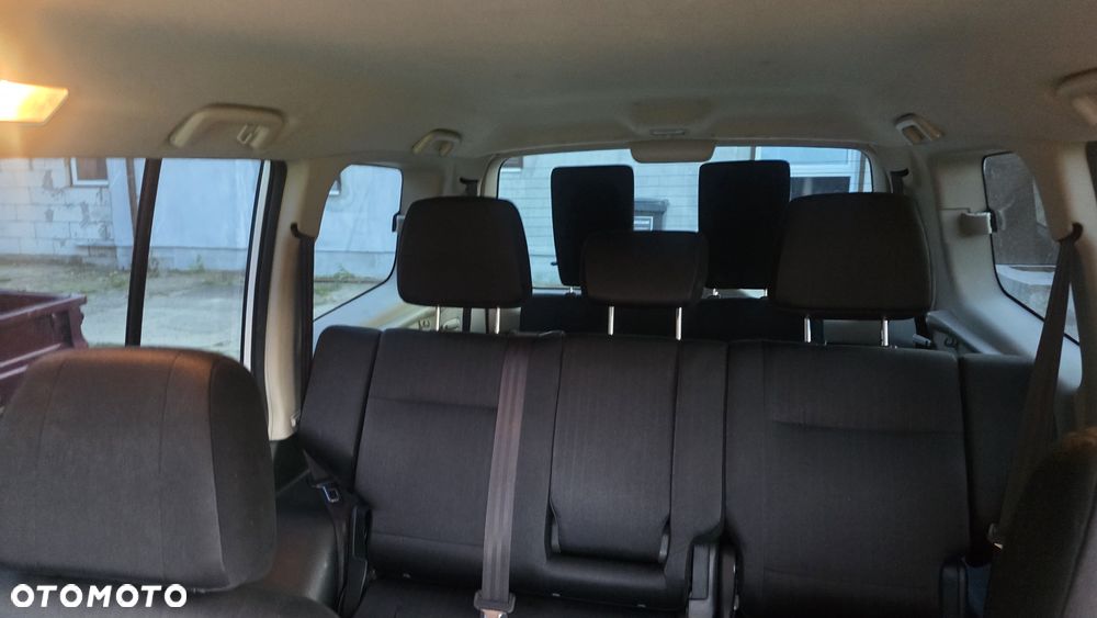 Mitsubishi Pajero - 18