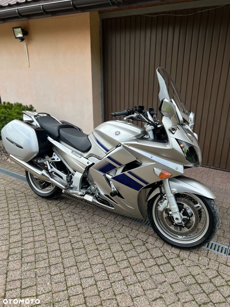 Yamaha FJR - 22