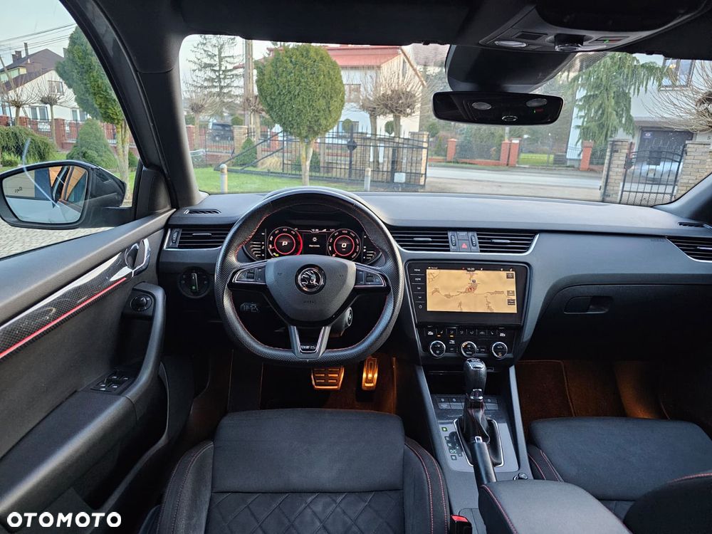 Skoda Octavia 2.0 TDI 4x4 DSG RS - 24