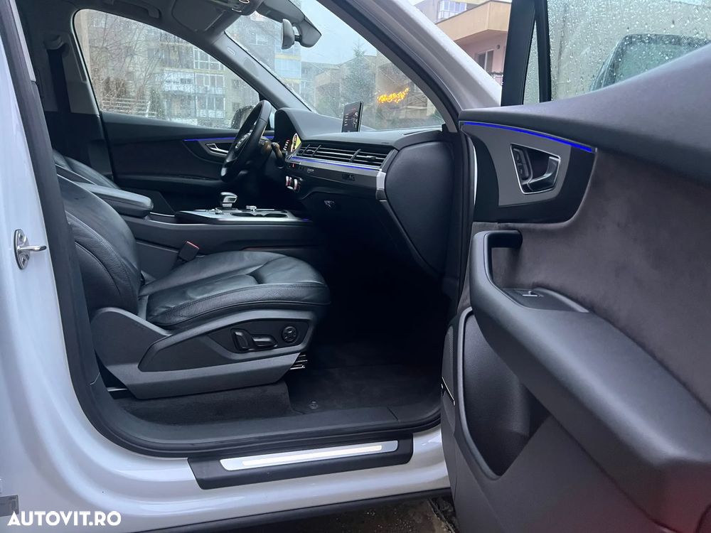 Audi Q7 3.0 TDI Quattro Tiptronic - 25