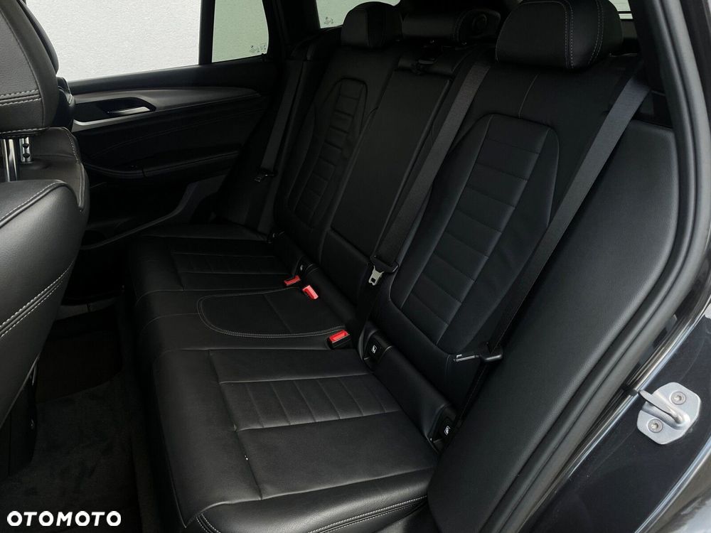 BMW X3 - 21