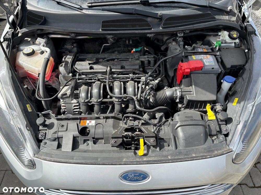 Ford Fiesta 1.25 Silver X - 19