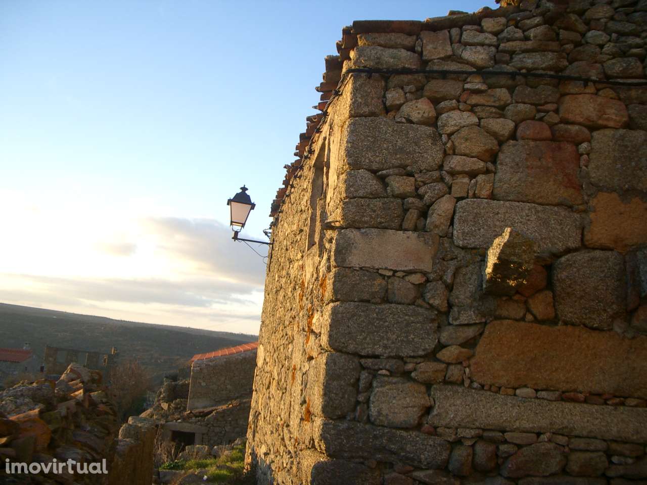 Casa para reabilitar - vista panorâmica - Castelo Bom - Zona ARU - Grande imagem: 5/20