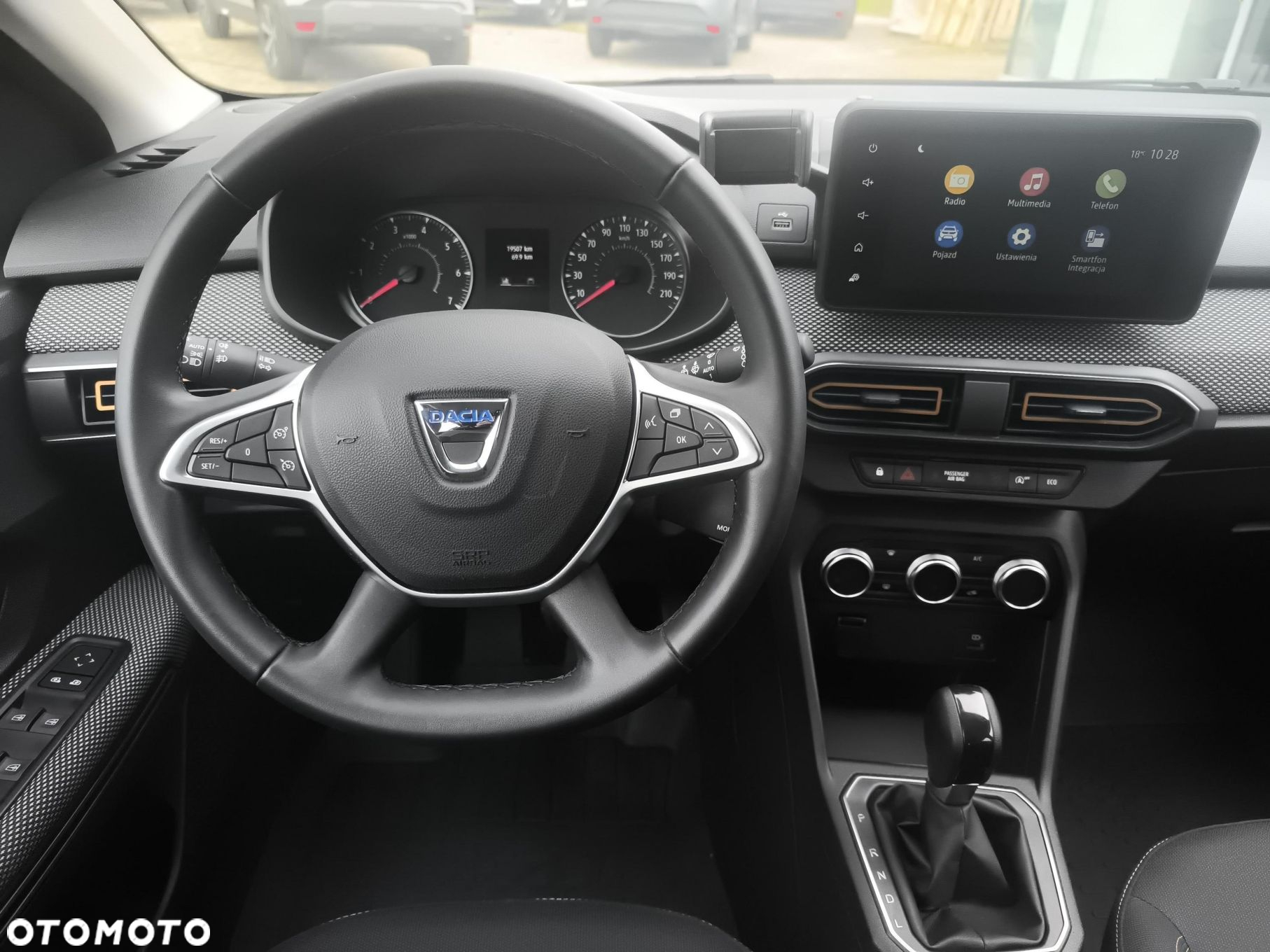 Dacia Sandero 1.0 TCe Comfort CVT - 9