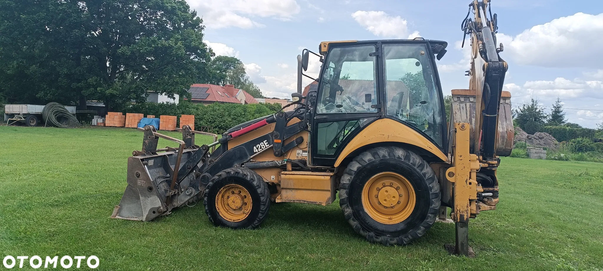 Caterpillar 428E - 2