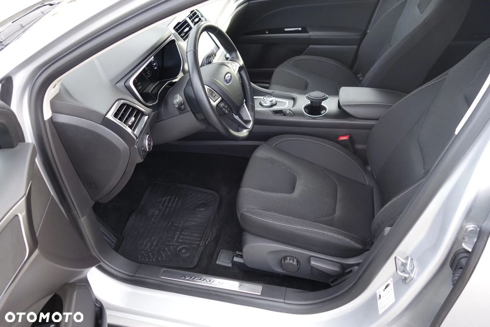 Ford Mondeo 2.0 EcoBlue Titanium - 14