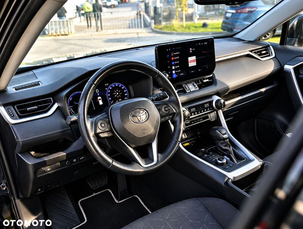 Toyota RAV4 - 20