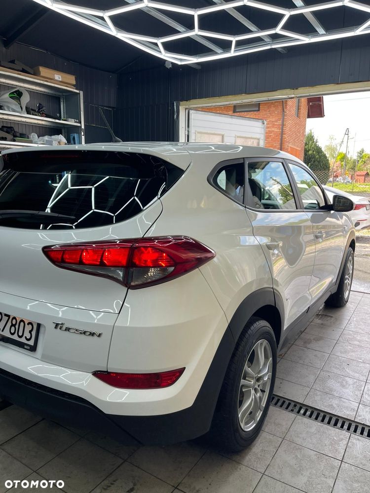 Hyundai Tucson blue 1.6 GDi 2WD Navi - 6