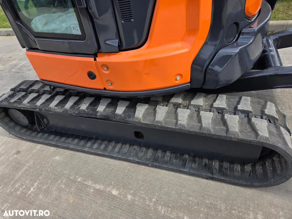 Hitachi ZX55, 5t, 2020, 2.189h, CUPLA RAPIDA HIDRAULICA+3 CUPE, senile cauciuc NOI, inst picon pe brate, inst rotire pe brate, LAMA NIVELARE, ad sapare 5m, latime 2m, ridica 3,2t, Aer cond, posibilitate leasing, STARE FOARTE BUNA-PROMOTIE 41.900 EUR+Tva - 16