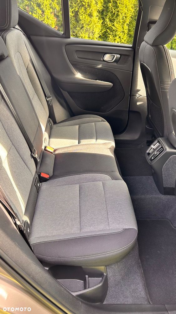 Volvo XC 40 T2 Plus Dark - 10