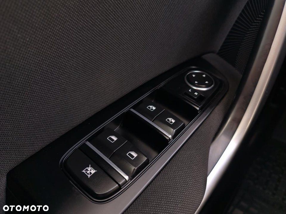 Kia Ceed - 21
