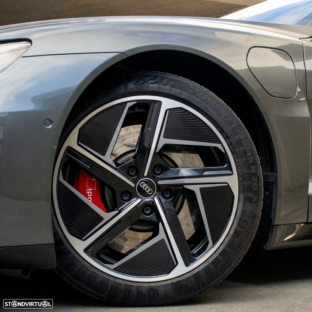 Audi e-tron GT quattro - 9
