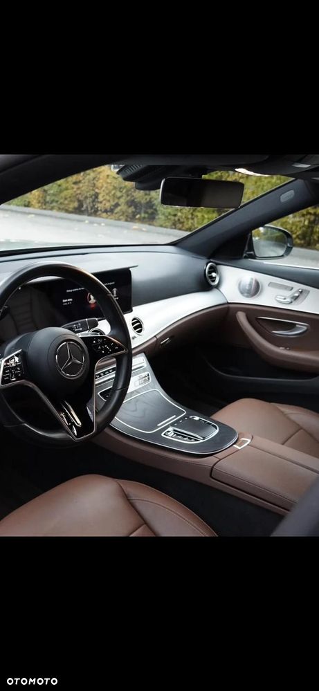 Mercedes-Benz Klasa E 220 d 9G-TRONIC - 4