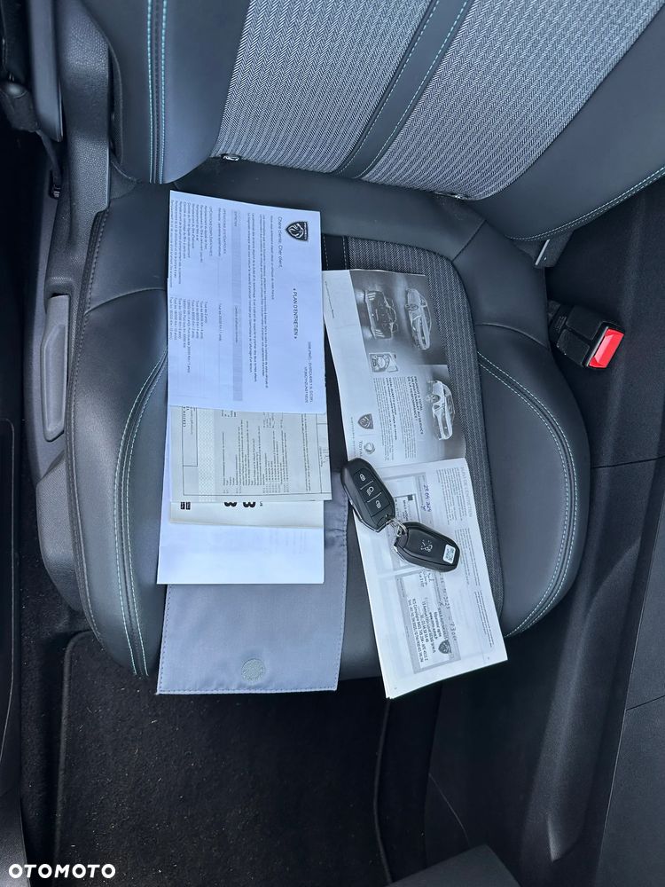 Peugeot 3008 BlueHDi 130 Stop & Start EAT8 Allure - 7