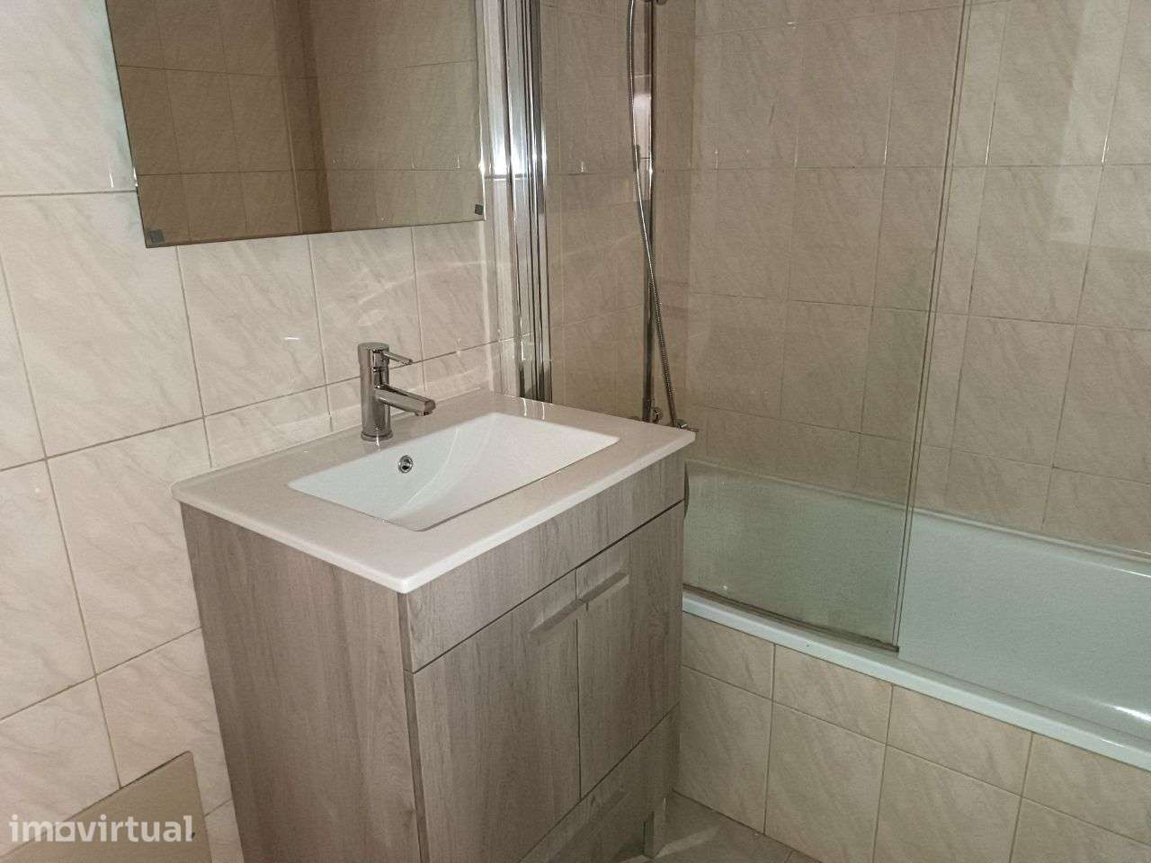 Apartamento T2 em Coimbra (Urb. Arco Pintado) - Grande imagem: 5/11