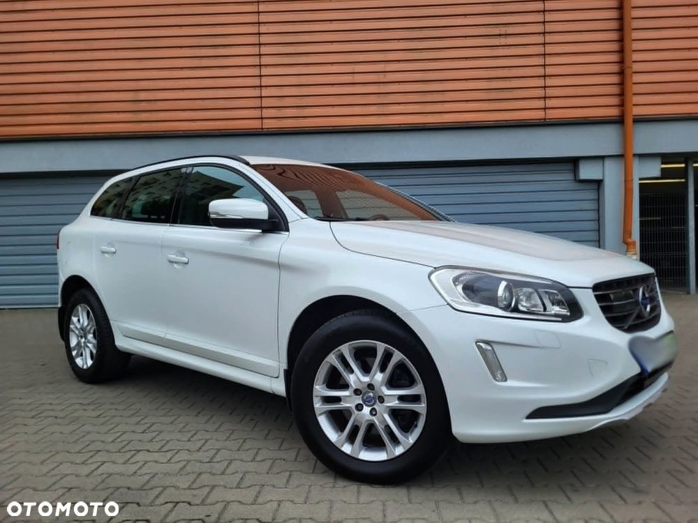 Volvo XC 60 D4 Geartronic Momentum - 1