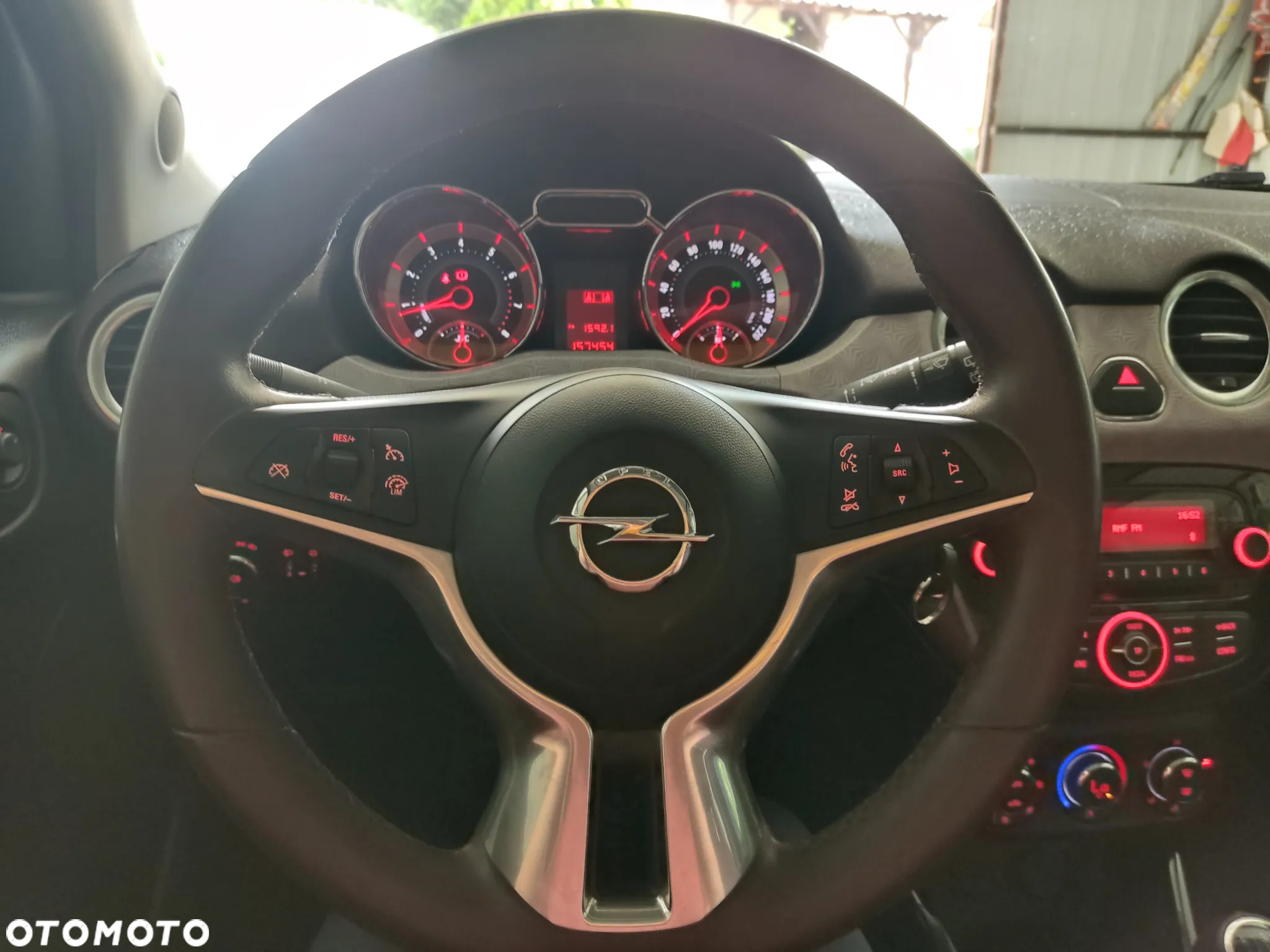 Opel Adam 1.2 White Link - 28