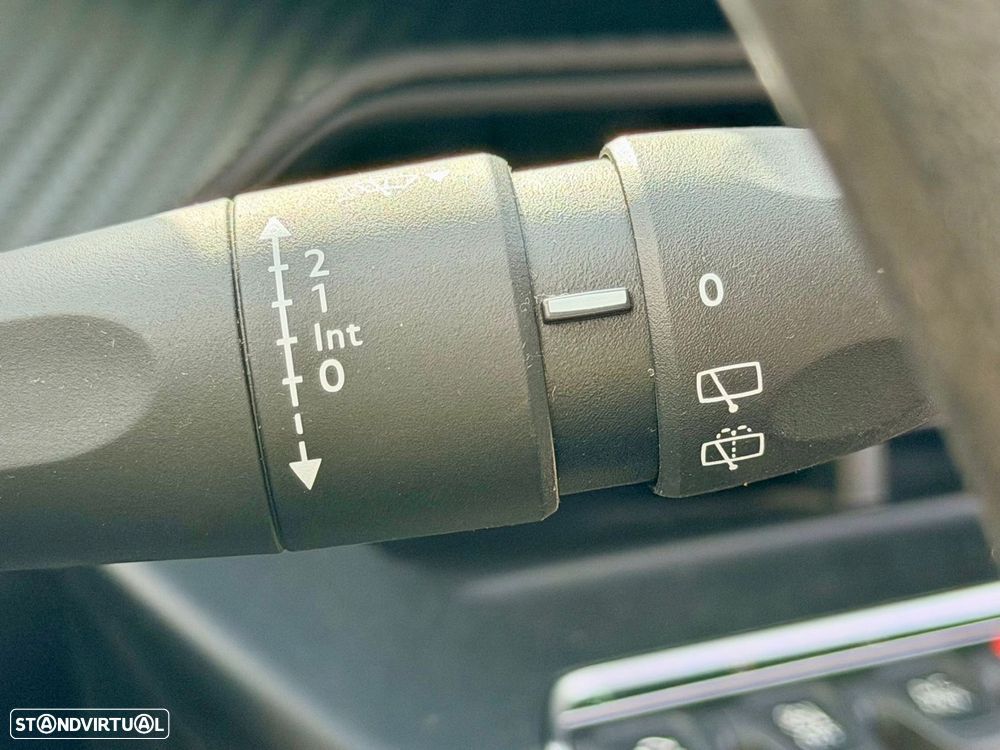 Peugeot 208 1.2 PureTech Active Pack - 25