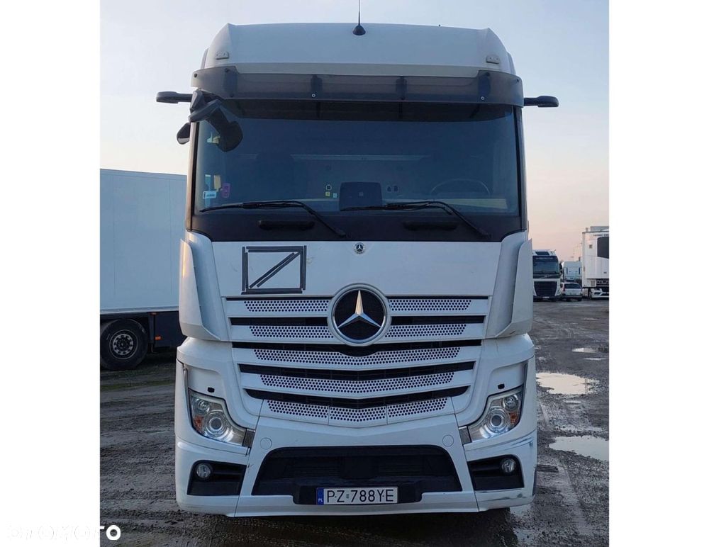 Mercedes-Benz Actros 5 1845 BigSpace