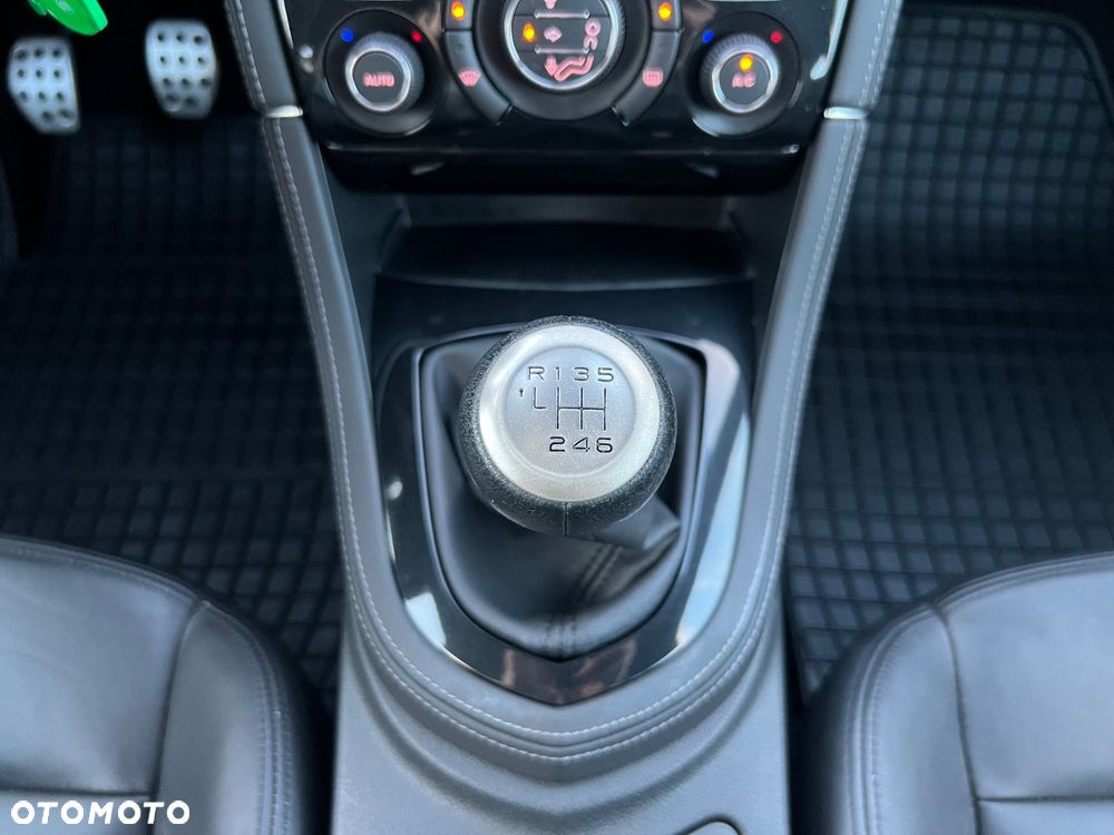 Peugeot RCZ - 32
