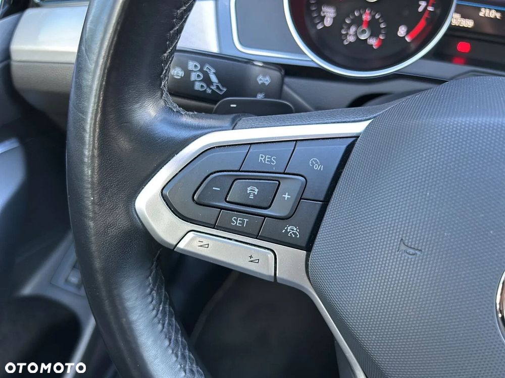 Volkswagen Passat Variant 1.5 TSI EVO Business DSG - 23
