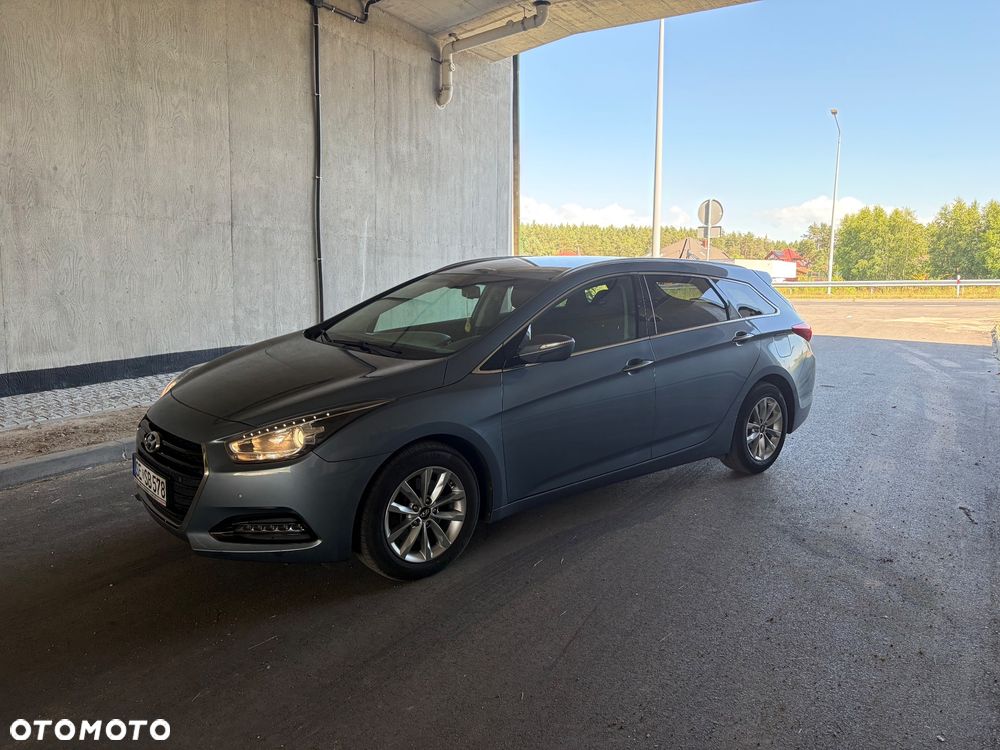 Hyundai i40 1.7 CRDi BlueDrive Comfort - 1