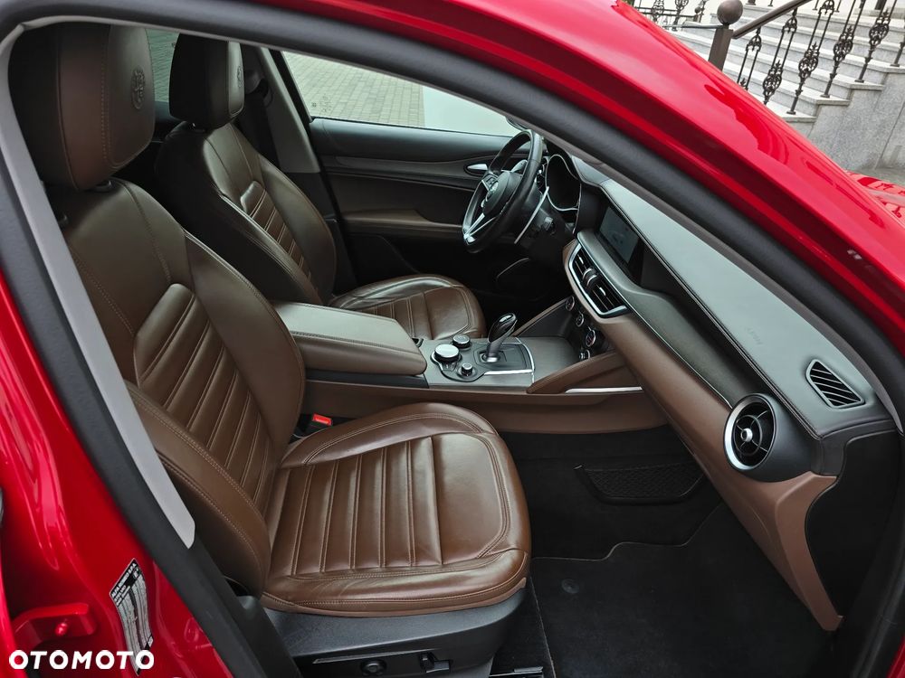 Alfa Romeo Stelvio 2.2 16V AT8 Q4 Lusso - 15
