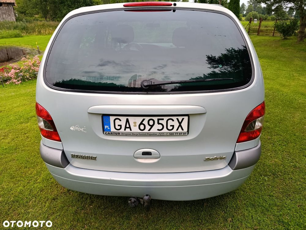 Renault Scenic - 6