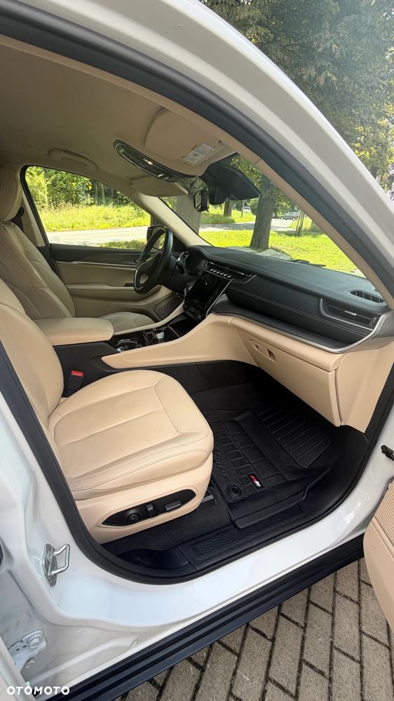 Jeep Grand Cherokee - 7